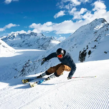 לינה וארוחת בוקר Sport Fiesch, Garni Aletsch